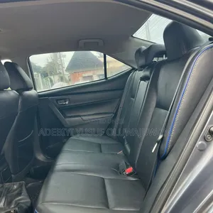 Toyota Corolla 2017 Gray
