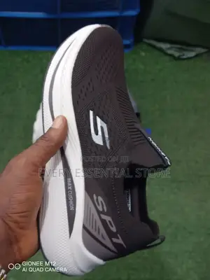 Skechers Memory Foam Breathable Max Cushion Sneakers SPT Design