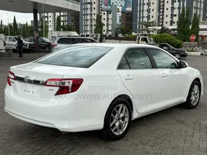 Toyota Camry 2012 Off white