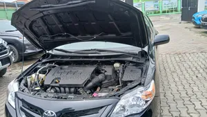 Toyota Corolla LE 4dr Sedan (1.8L 4cyl 4A) 2012 Black