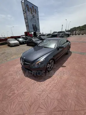 Mercedes-Benz E350 Base 4Matic Coupe AWD (3.5L 6cyl 7A) 2014 Gray