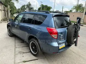 Toyota RAV4 2007 Blue