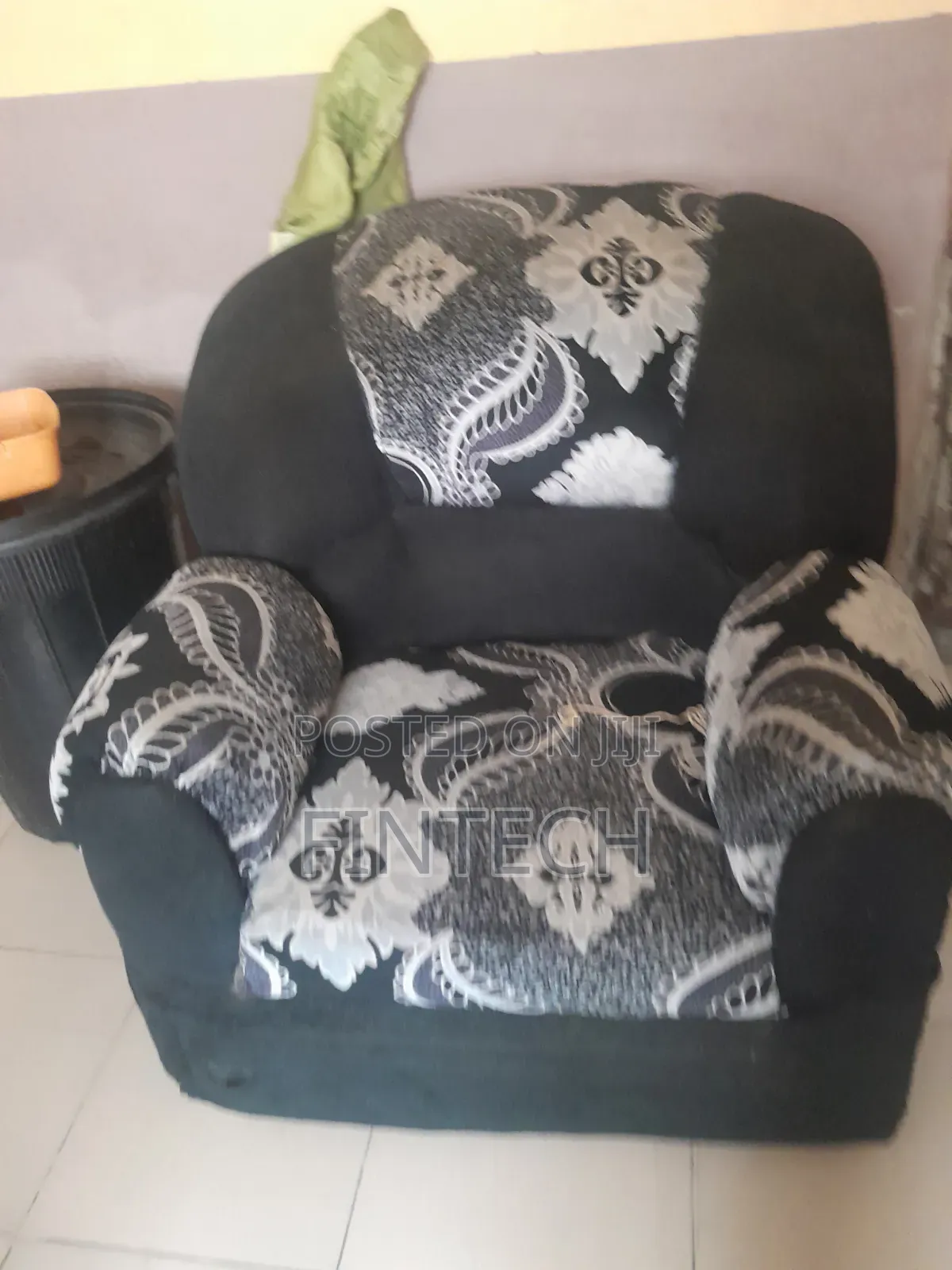 Cushion Chairs