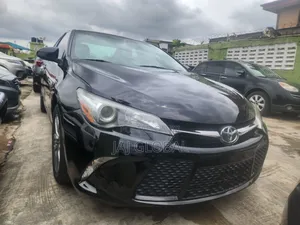 Toyota Camry SE 4dr Sedan (2.5L 4cyl 6A) 2016 Black