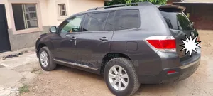 Toyota Highlander Hybrid 2011 Gray