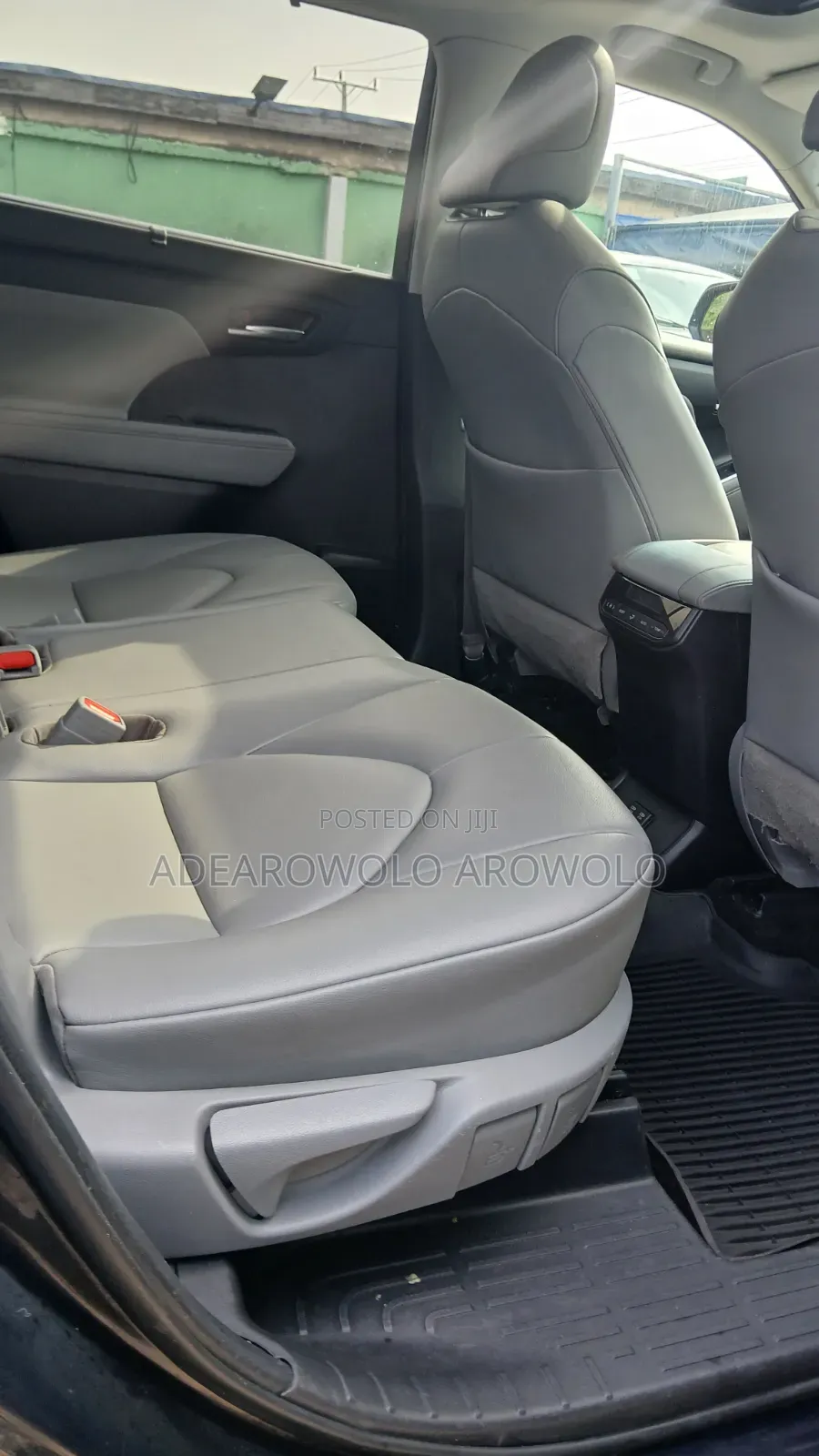 Toyota Highlander XLE 2021 Blue