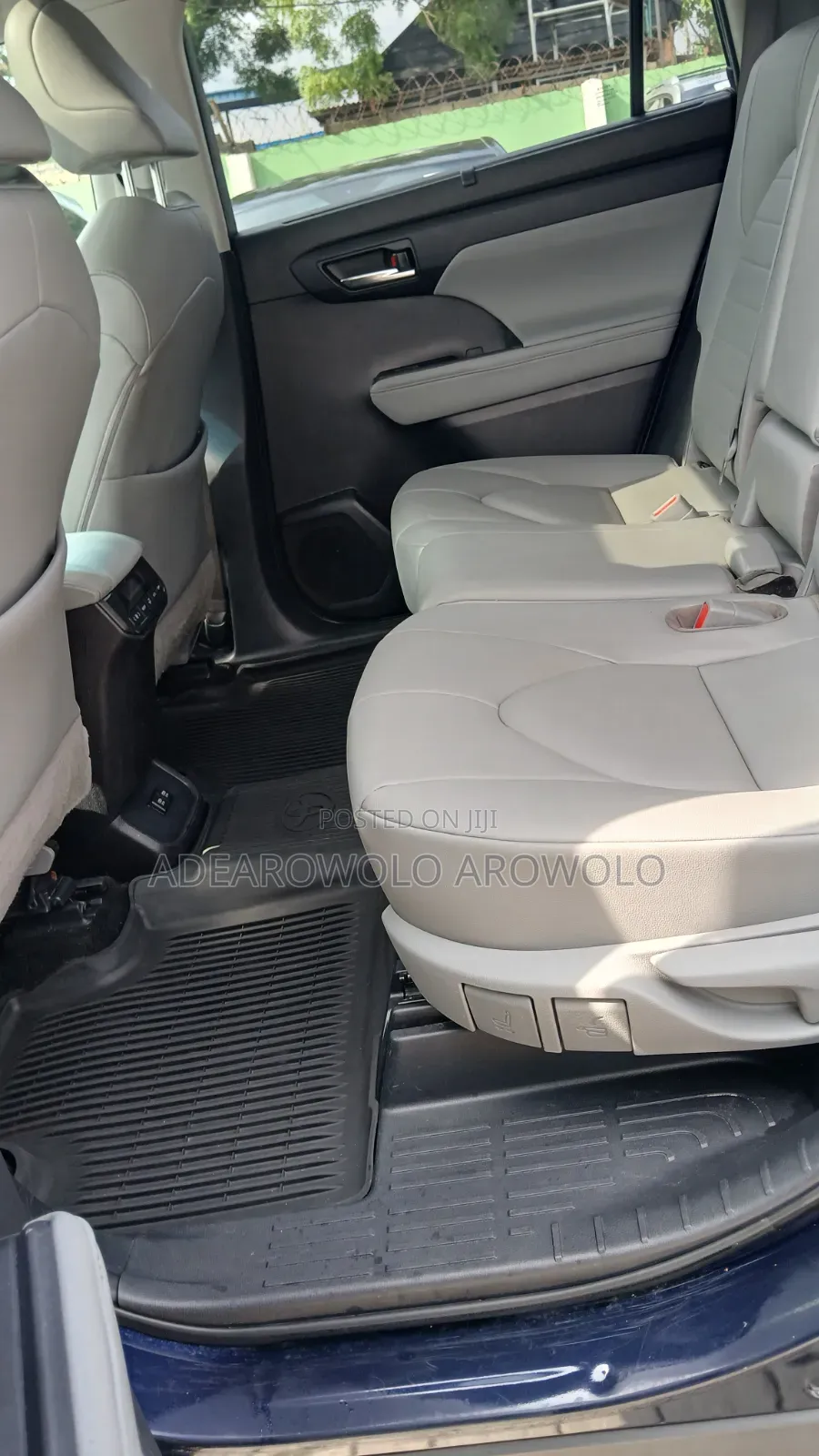 Toyota Highlander XLE 2021 Blue