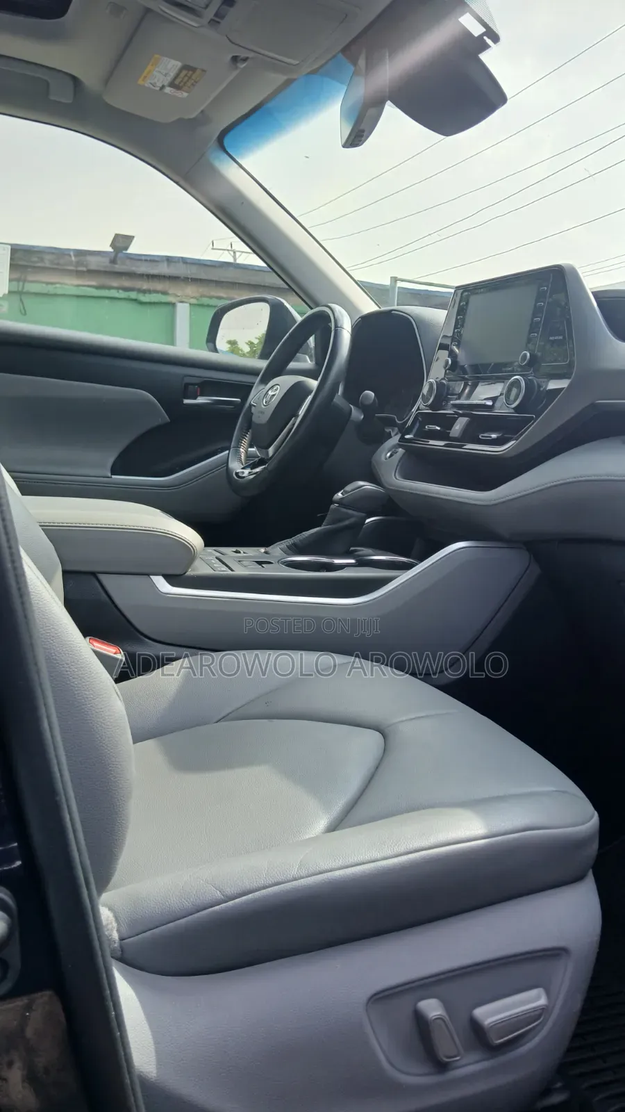 Toyota Highlander XLE 2021 Blue
