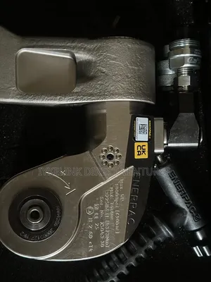 Enerpac S-Series Hydraulic Square Drive Torque Wrench