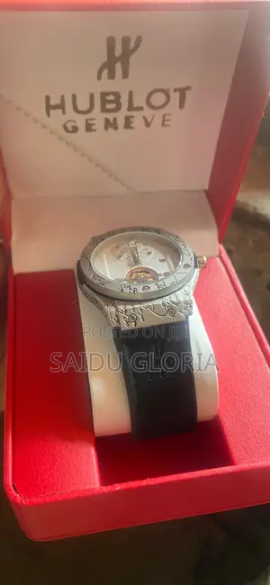 Hublot Geneve Luxury Wristwatch – Black Strap