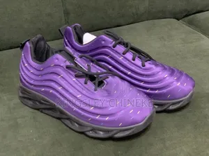 Unisex Fashion Flame Pattern Sports Shoe