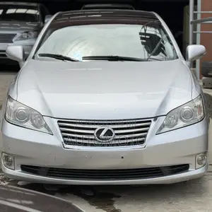 Lexus ES 350 2011 Silver