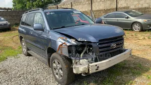 Toyota Highlander V6 AWD 2004 Blue
