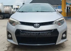 Toyota Corolla S Premium 4dr Sedan (1.8L 4cyl CVT) 2014 Silver