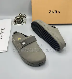 Zara Premium Suede Clogs for Men – Refined Comfort Style