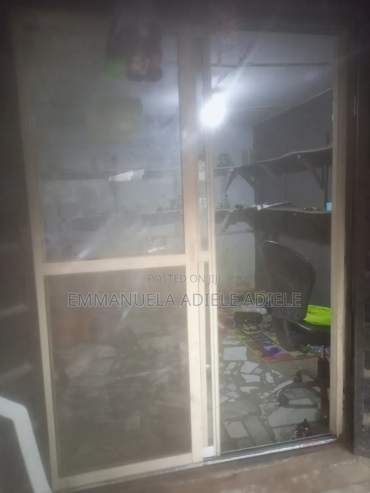 Sliding Door