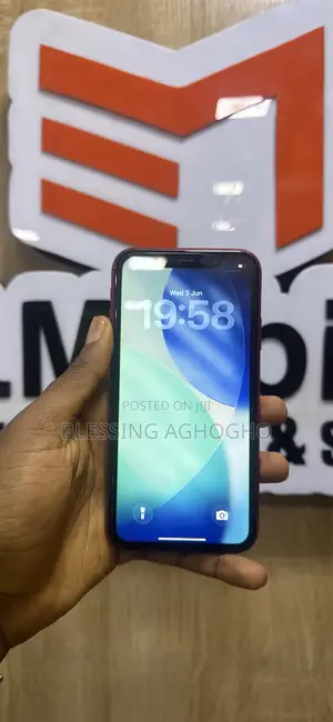 Apple iPhone 11 64 GB Red