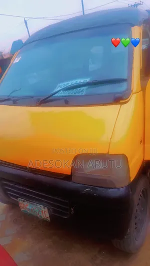 Suzuki Every 2005 Yellow