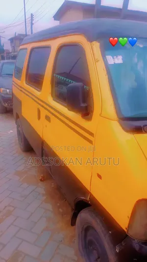 Suzuki Every 2005 Yellow