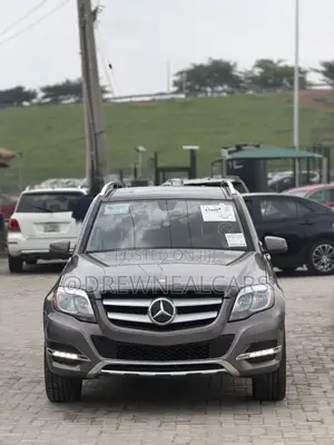 Mercedes-Benz GLK-Class 2014 Brown
