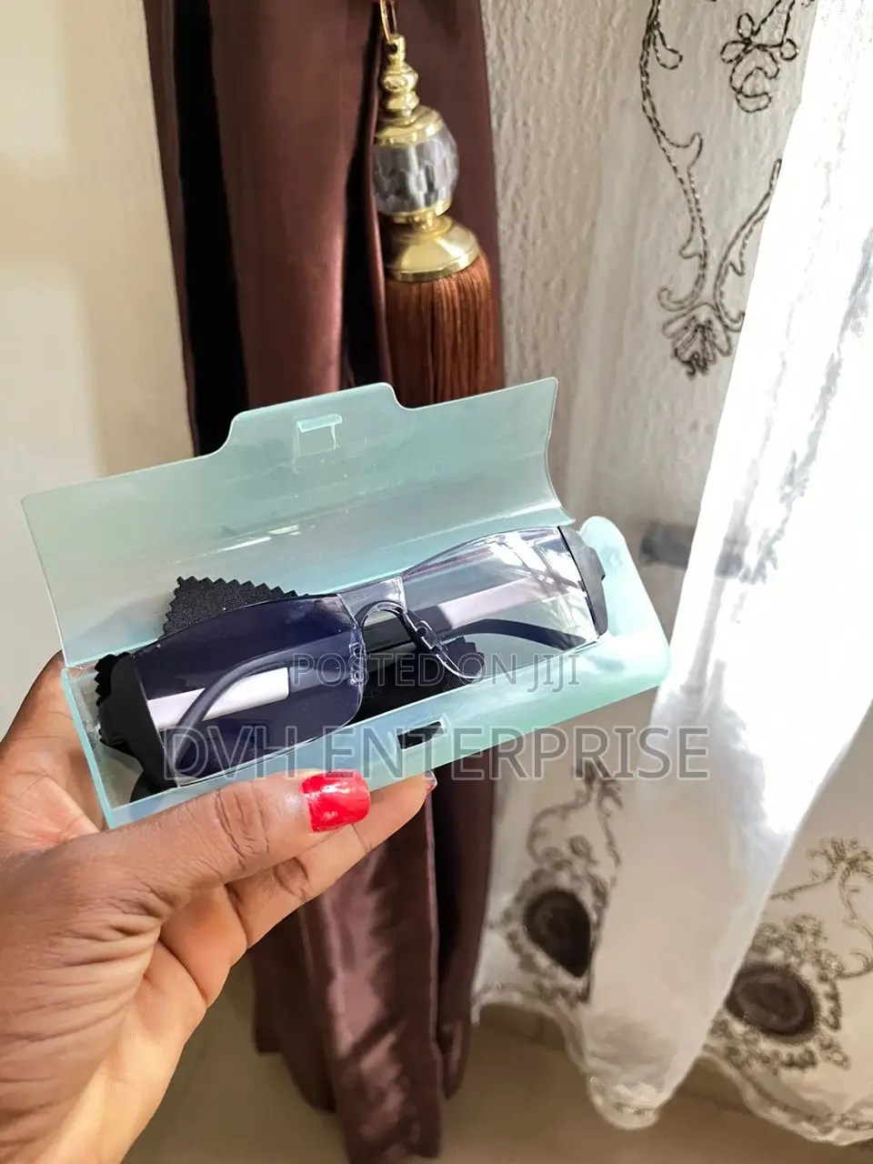 Brand New Black Bifocal Reading Glass