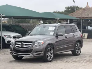 Mercedes-Benz GLK-Class 2014 Brown