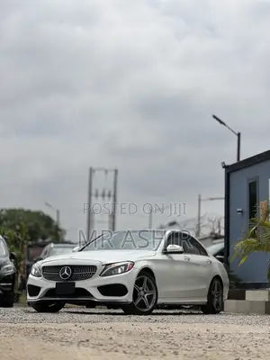 Mercedes-Benz C400 4Matic AWD Sedan (3.0L V6 7A) 2015 White