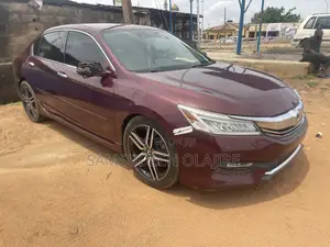 Honda Accord Touring V6 4dr Sedan FWD (3.5L 6cyl 6A) 2017 Pink