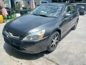 Honda Accord 2004 Gray
