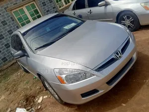 Honda Accord EX 4dr Sedan FWD (2.4L 4cyl 2A) 2017 Silver