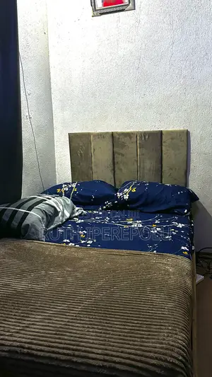 Bed and Pallet