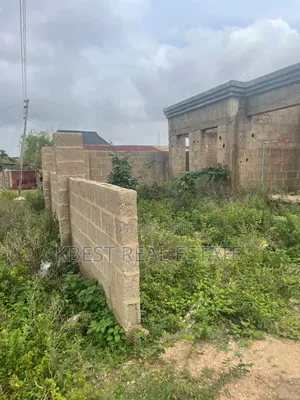 3bdrm Bungalow in Tinumola Estate, Osogbo for sale