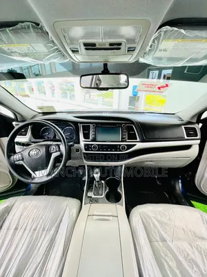 Toyota Highlander XLE 4dr SUV AWD (3.5L 6cyl 6A) 2015 Blue