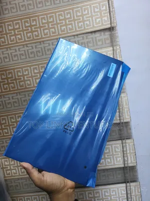 15.6 Screwless Screen