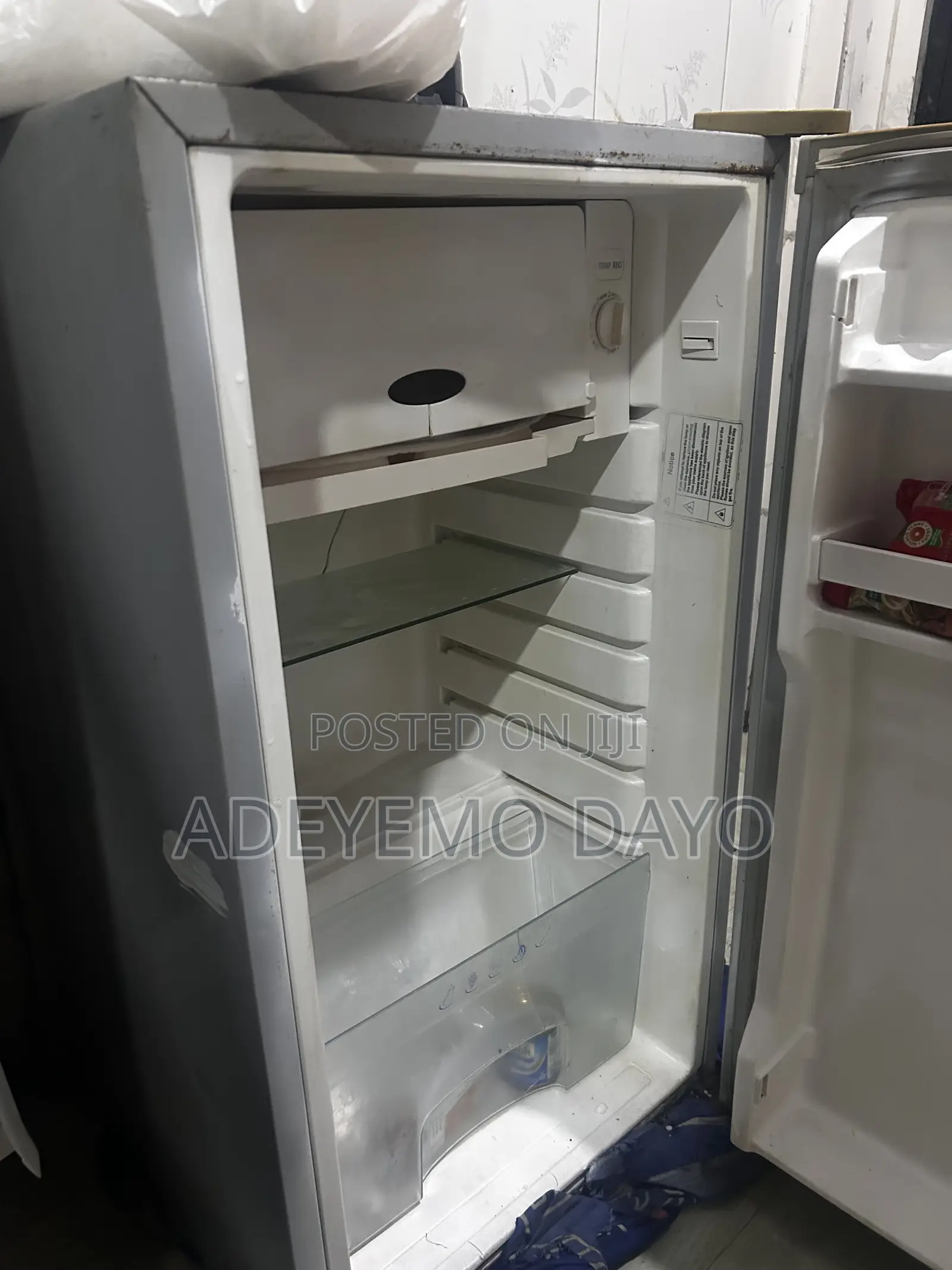 Refrigerator