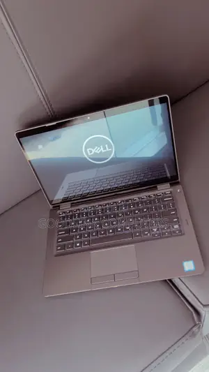 Laptop Dell Latitude 5300 8GB Intel Core i7 SSD 256GB