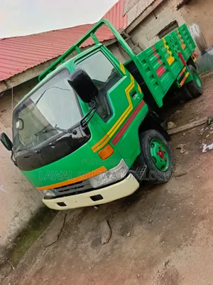 Nigeria Used Toyota Dyna 200 Long Chassis 3rz Petrol Engine