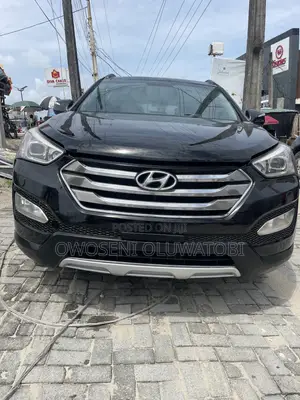 Hyundai Santa Fe 2014 Black