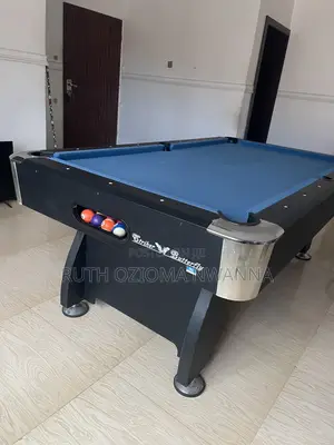 Striker Butterfly Pool Table