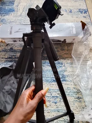 Weifeng 3560 Lightweight Tripod