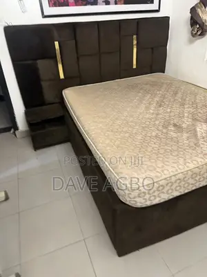 Bedframe and Mattress