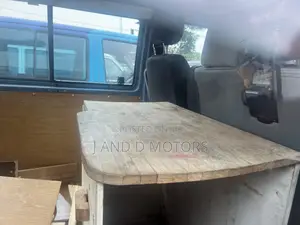 Volkswagen Transporter 2000 Blue