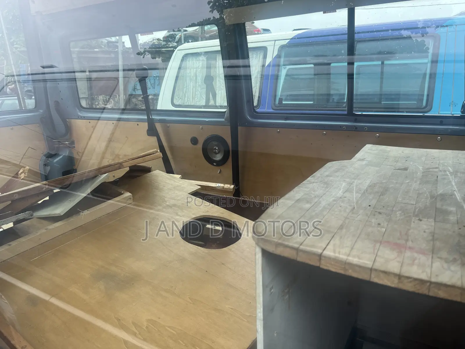 Volkswagen Transporter 2000 Blue