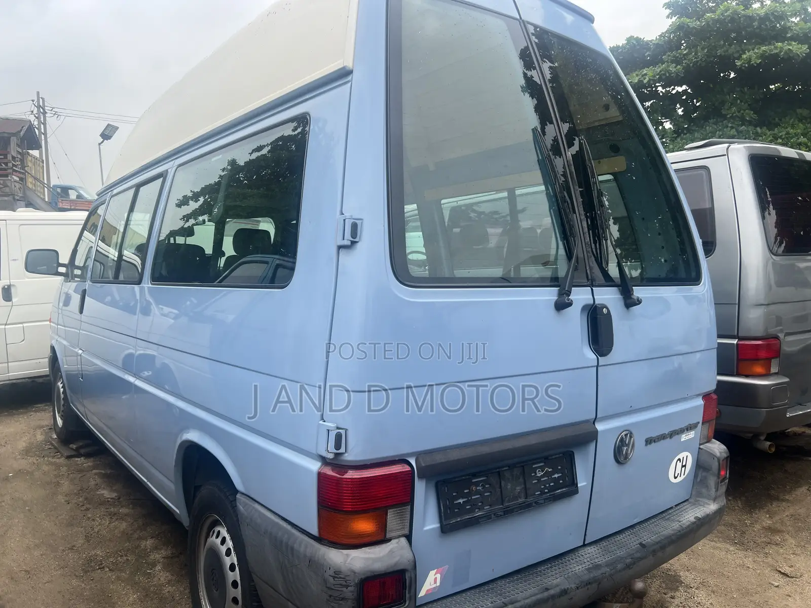 Volkswagen Transporter 2000 Blue