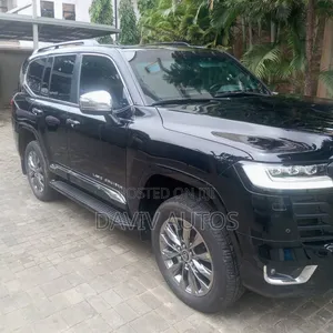 New Toyota Land Cruiser 2024 Black