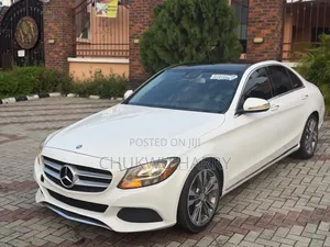 Mercedes-Benz C300 2016 White
