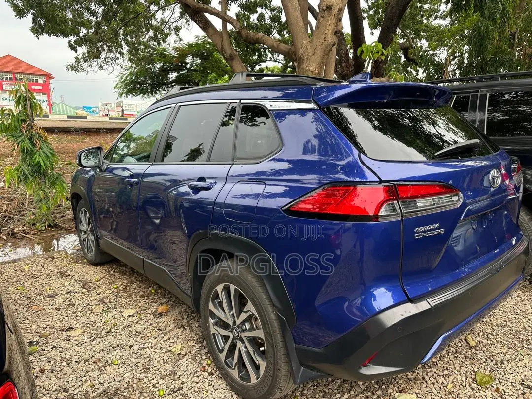 Toyota Corolla 2023 Blue