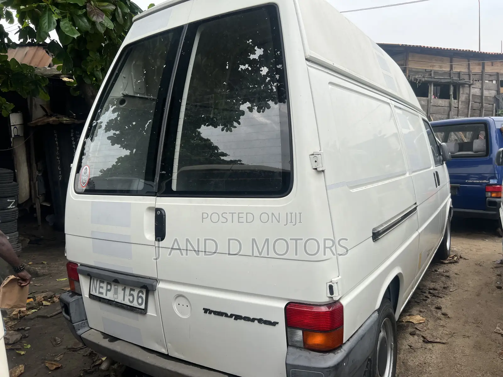 Volkswagen Transporter 2000 White