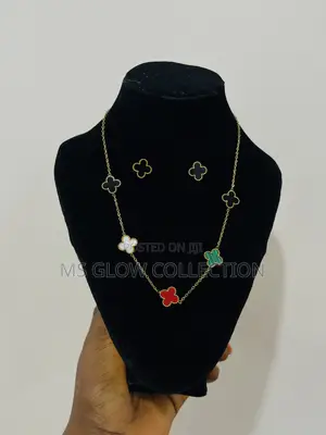 Clover Earrings/Necklaces