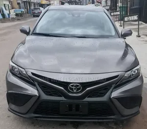 Toyota Camry 2024 Gray